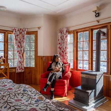 The Lama House By Veo - Part Of Stayvista Manali  Exterior photo