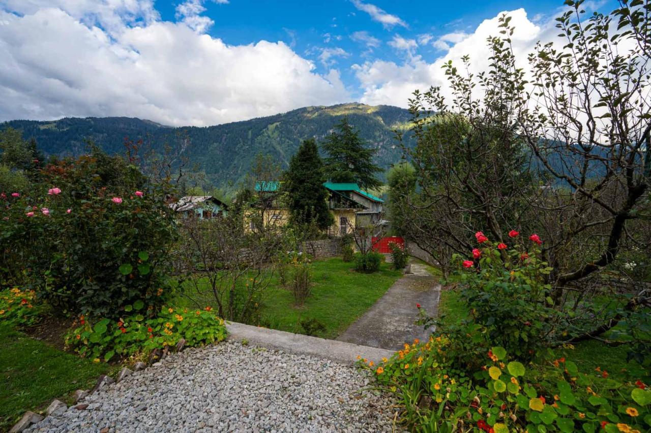 The Lama House By Veo - Part Of Stayvista Manali  Exterior photo